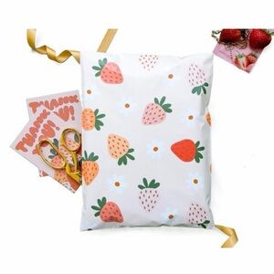 20 Pink Strawberry 🍓 Patterned POLYMAILERS